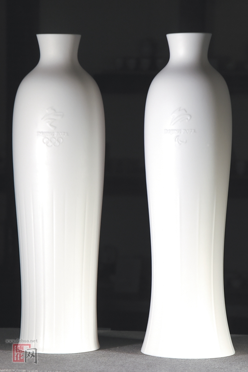 德化陶瓷“文君瓶”被选为北京冬奥会特许商品3.JPG