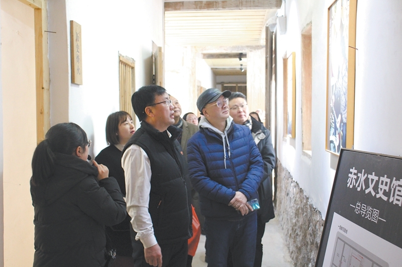 著名画家走进德化 - 憨鼠网