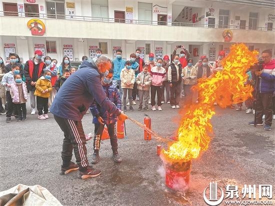 泉州各地依托城乡复兴少年宫举行冬令营活动——孩子边玩边学 快乐安全度假 - 憨鼠网