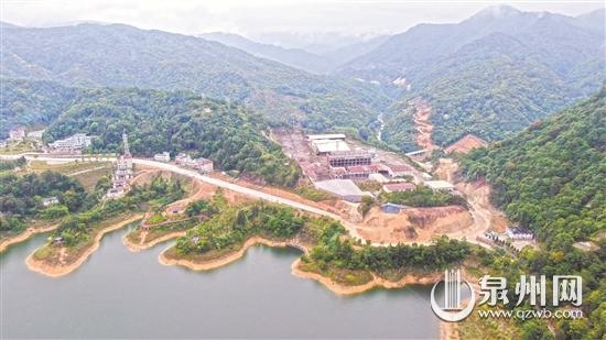 逢山开路 - 憨鼠网