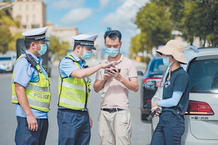 提升接处警质效 提高群众满意度 - 憨鼠网