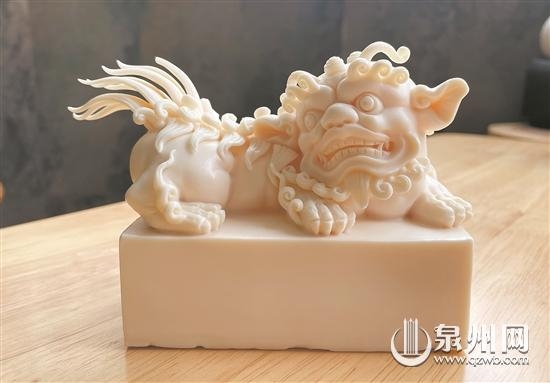 狮”“瓷”交融变化万千_德化陶瓷商城--德化陶瓷新闻