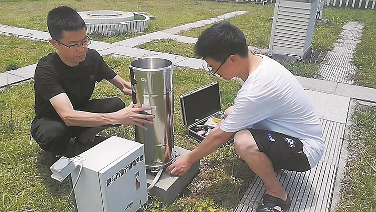 高山气象站的守与变 - 憨鼠网