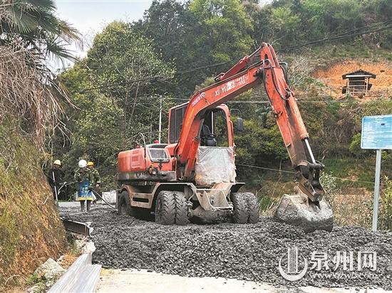 打通交通瓶颈 助力乡村振兴 - 憨鼠网