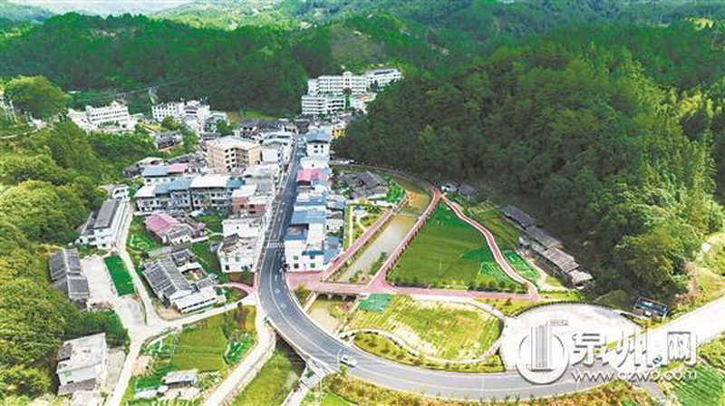 德化：着力绘就乡村振兴新画卷 - 憨鼠网