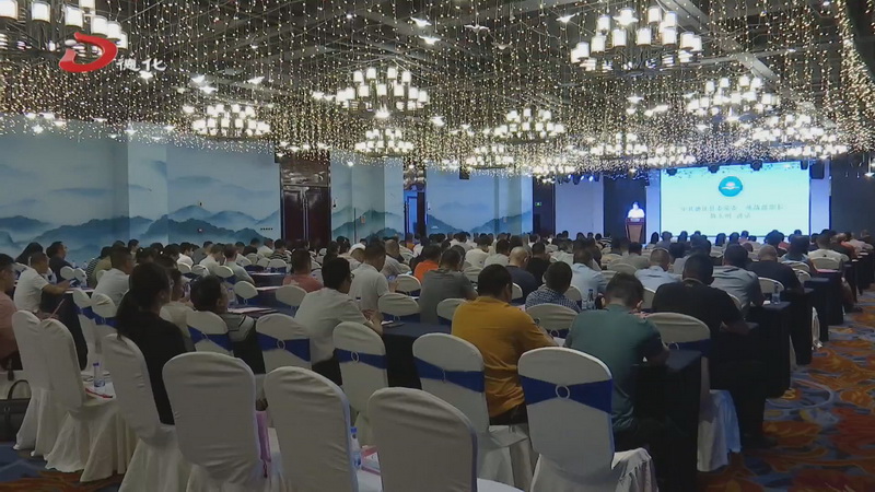 县工商联（总商会）十三届二次执委会议召开 - 憨鼠网
