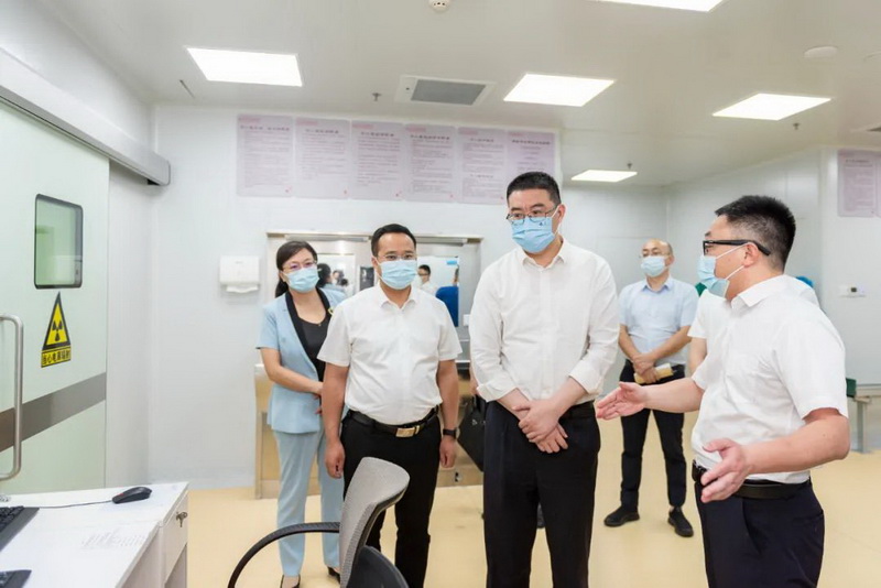 省卫健委调研组到我县调研三级医疗卫生服务网络体系建设 - 憨鼠网