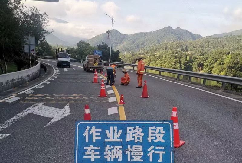 “迎国检”大考，德化公路人在行动 - 憨鼠网