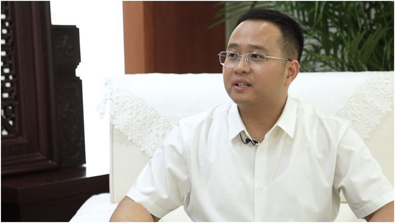 不断提升德化白瓷的国际影响力、工艺创新力、市场竞争力——访德化县县长方俊钦 - 憨鼠网
