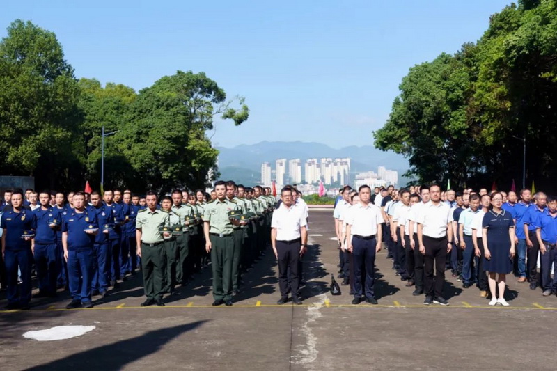 德化县举行2023年烈士公祭活动 - 憨鼠网