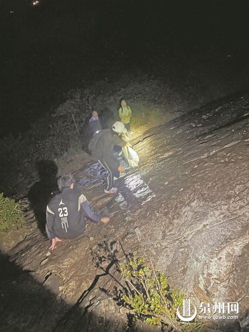 三少年戴云山探险迷路 警民联手雨夜搜寻7小时救回 - 憨鼠网