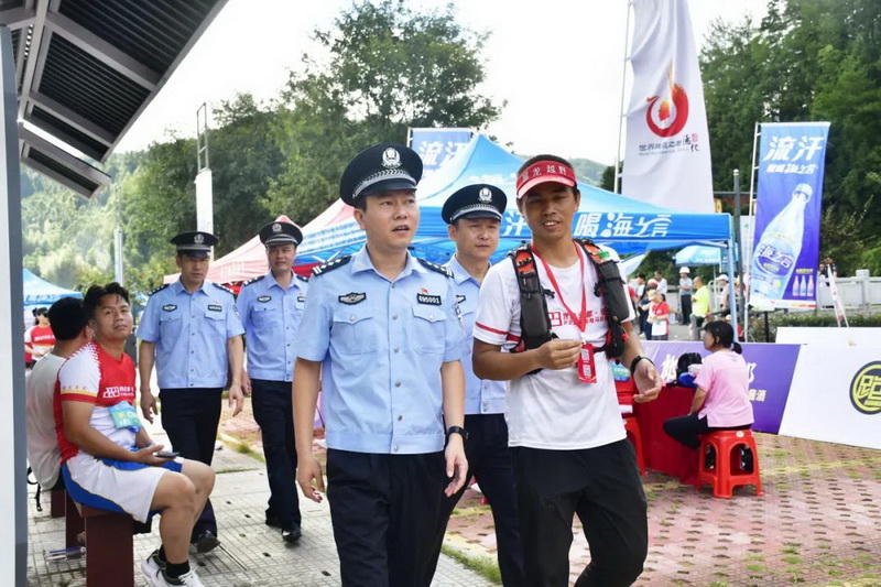 德化：向人民满意而行 让平安成色更足 - 憨鼠网