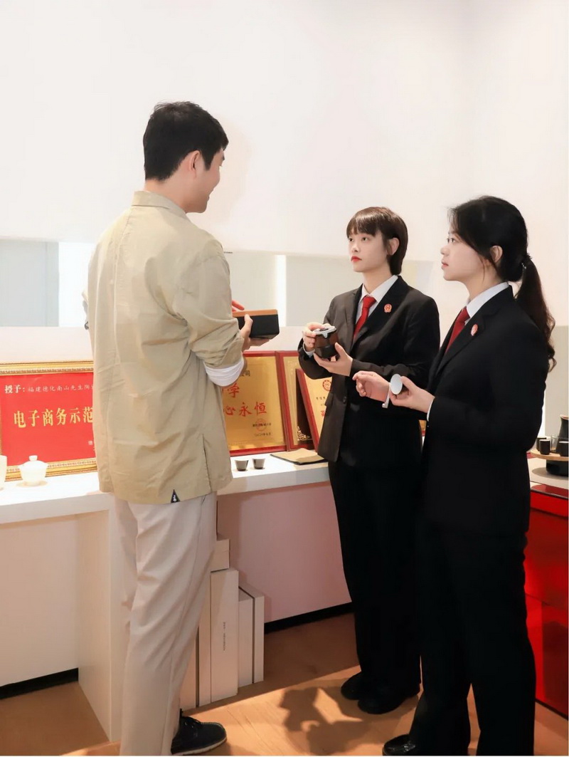 德化法院：践行“三良”理念，司法守护陶瓷白 - 憨鼠网