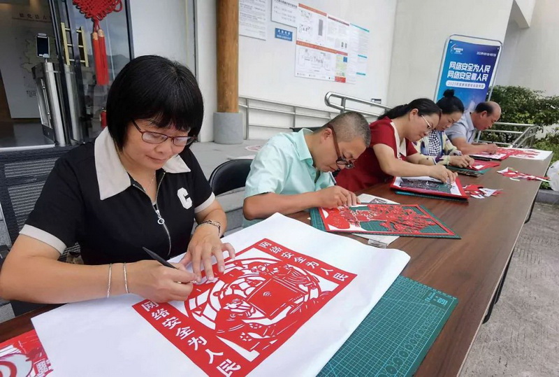 聚合强劲网动力 奋楫扬帆开新篇 - 憨鼠网