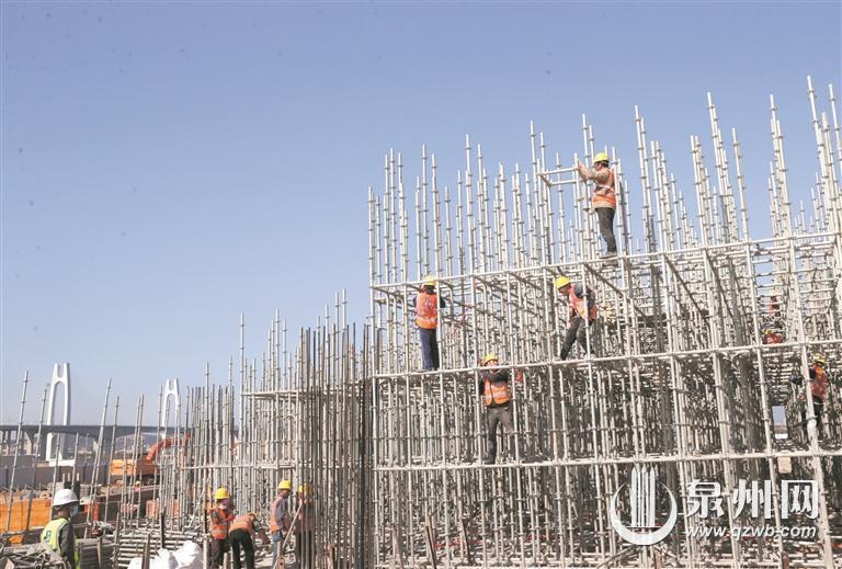 重点项目春节不停工 一线建设者用坚守诠释“别样年味” - 憨鼠网