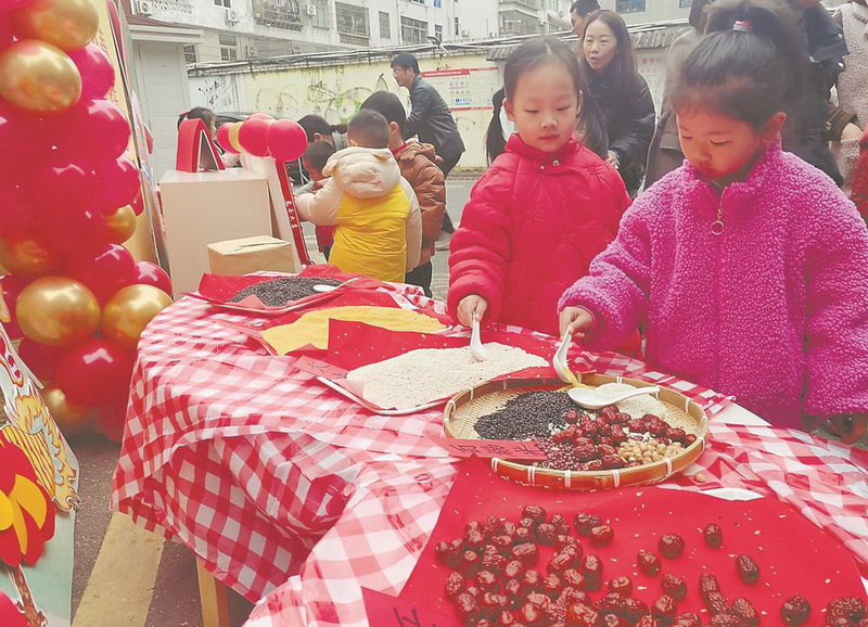 福建日报：德化县各中小学幼儿园喜迎新学期 - 憨鼠网