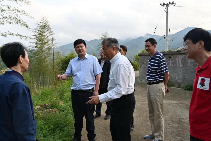 泉州市老促会到德化县老区村调研 - 憨鼠网