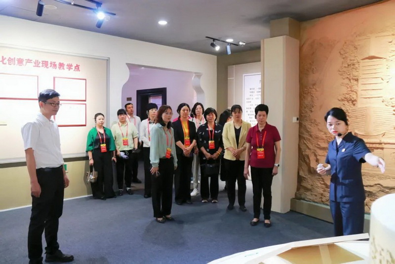 市政协调研组到德化法院调研指导 - 憨鼠网