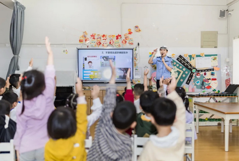 德化：“警”心护童心 安全迎“六一” - 憨鼠网