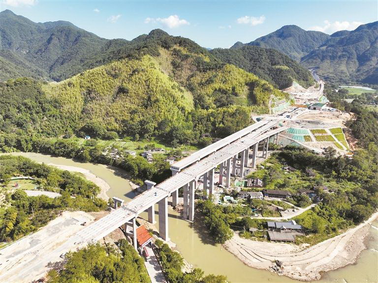 政永高速（德化段）东坑隧道右洞贯通 - 憨鼠网