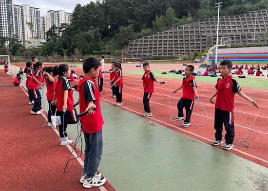 德化：执行“课间15分钟”，绽放多彩时光活力 - 憨鼠网