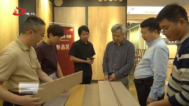 县领导带队开展消费品以旧换新调研 - 憨鼠网