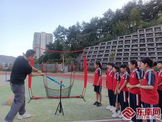 德化：多彩课后服务 助力学生成长 - 憨鼠网