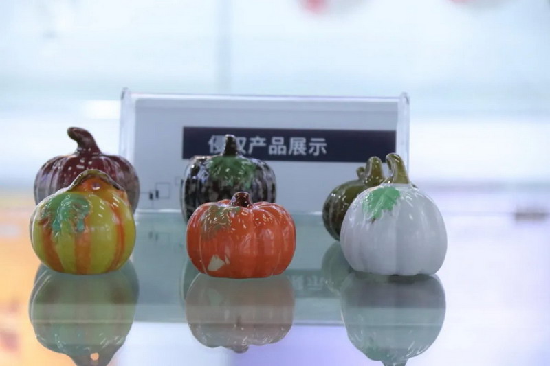 从 18.6 万到 5 万！德化法院平息版权风暴 - 憨鼠网