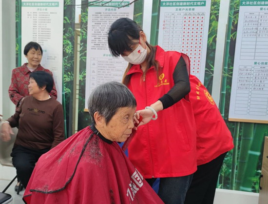 德化：“文明实践”进小区，便民春风拂万家 - 憨鼠网