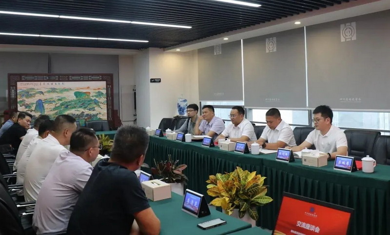 县委书记方俊钦调研四川省福建商会：共商产业升级 赋能高质量发展 - 憨鼠网