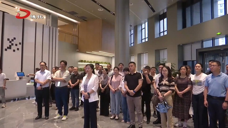 我县组织考察团到浙江调研学习政务服务提升工作 - 憨鼠网