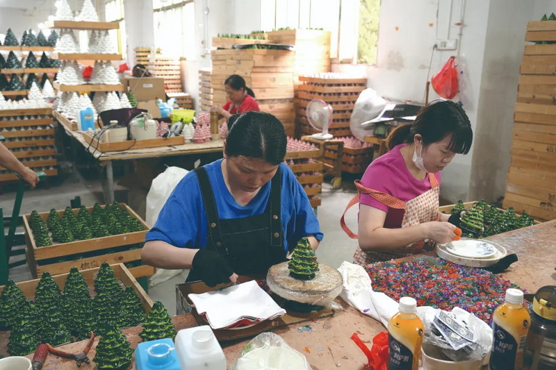 出口规模逾12亿元，增速为23.69%——德化陶瓷外贸向好势头持续 - 憨鼠网
