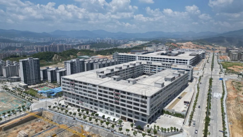 龙门滩镇:“双园驱动”加速绘就工业强镇图景 - 憨鼠网