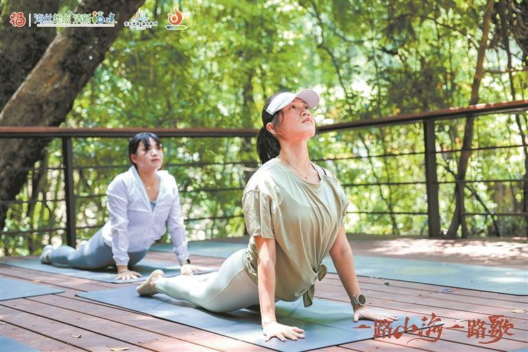 福建省溪谷文旅生活季解锁夏日清凉玩法 别人避暑靠空调你在德化瀑布下开麦“喊泉”喝咖啡 - 憨鼠网