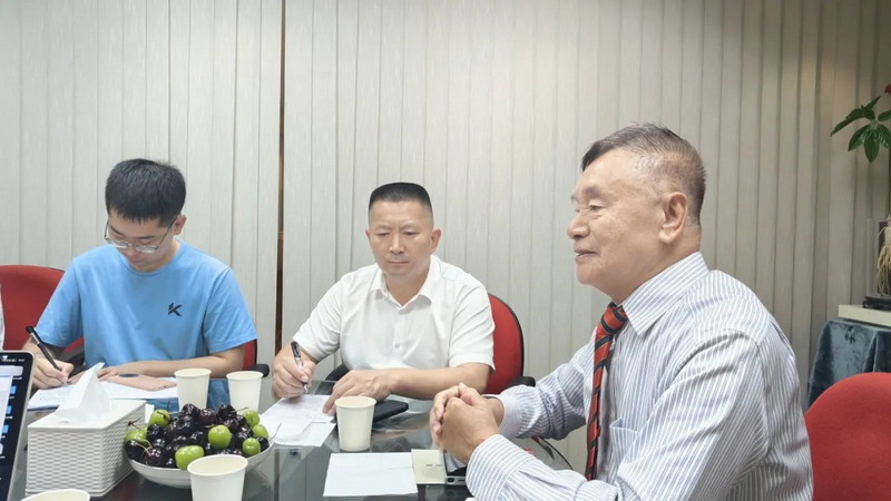 专访德化一中原校长、香港宝源国际有限公司董事长徐志诚 - 憨鼠网