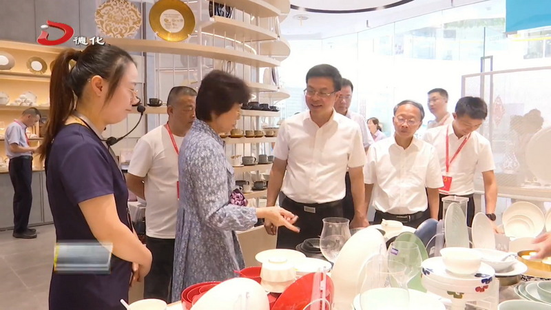 泉州市的省十四届人大代表到我县调研 - 憨鼠网