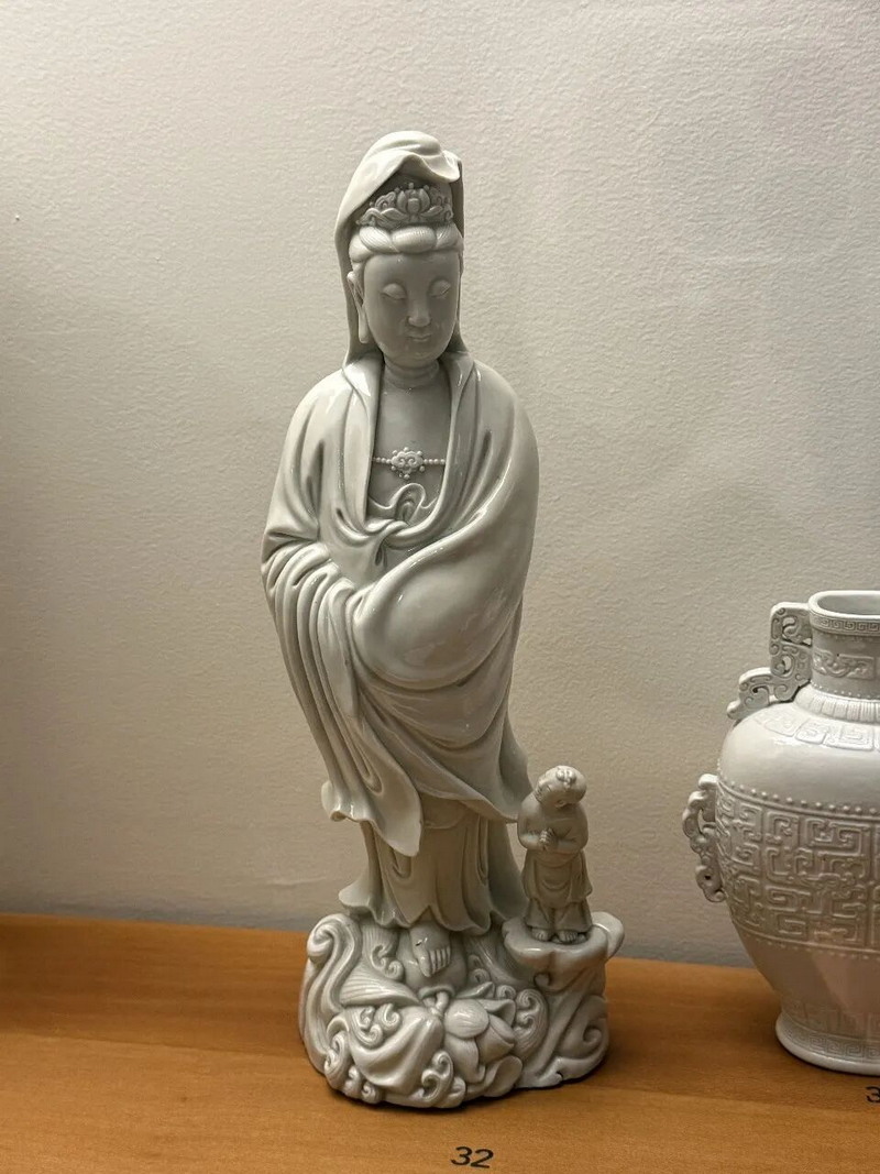 县委书记方俊钦带团赴法访问吉美博物馆 - 憨鼠网