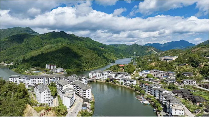 文化特派员+高校+民宿：水口镇乡村振兴的“三轴联动” - 憨鼠网