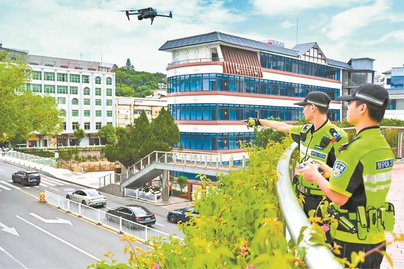 瓷都智治绘新篇 “枫桥经验”焕生机 德化“一网四平台”激活基层治理新动能 - 憨鼠网