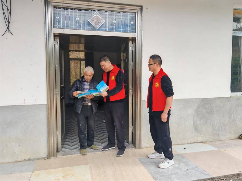 福建三班镇老兵河长：用半生坚守，护家乡碧水暖邻里人心 - 憨鼠网