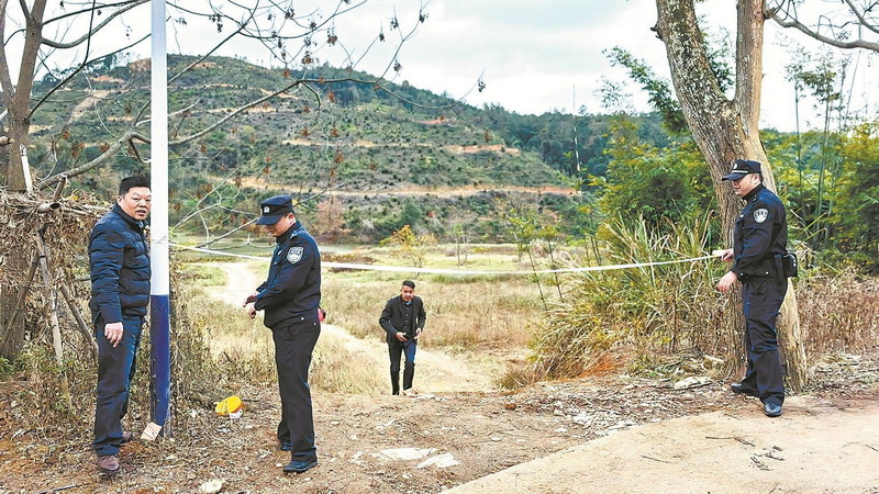 《遭“野蛮打卡” 网红“野景区”隐患重重》追踪 多部门联手 全市水库开展周边生态环境整治 - 憨鼠网