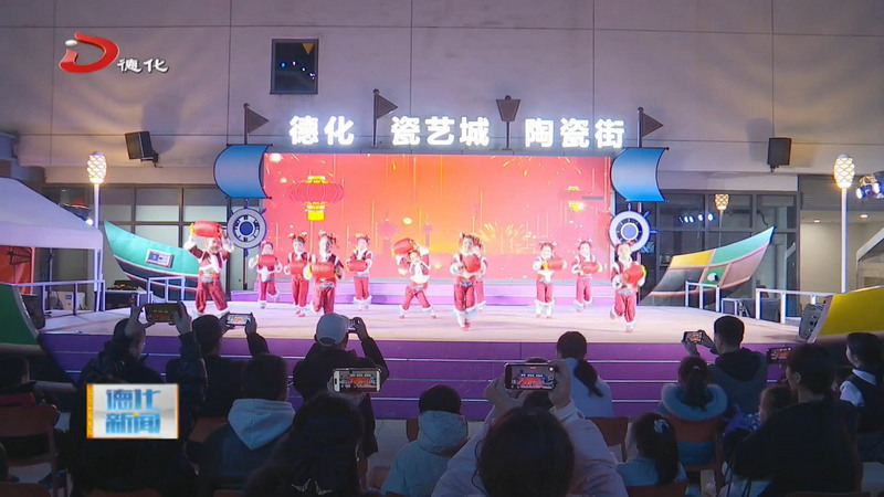 村碗百姓大舞台：以艺惠民暖人心 载歌载舞颂美好 - 憨鼠网