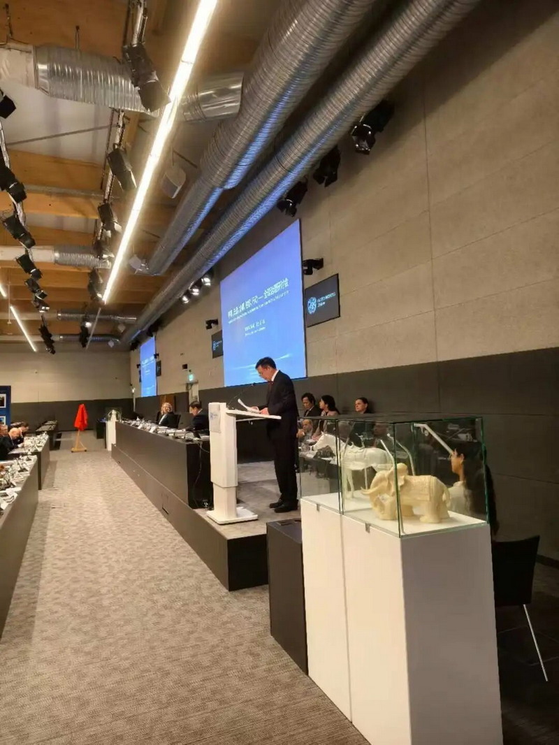 中国白·德化瓷亮相瑞士日内瓦万国宫“平等、法治、协调、包容、行动”全球治理研讨会 - 憨鼠网