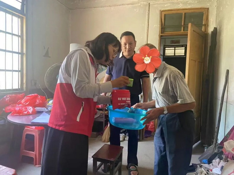 德化：暖心“串门”到一线 城乡融出幸福景 - 憨鼠网