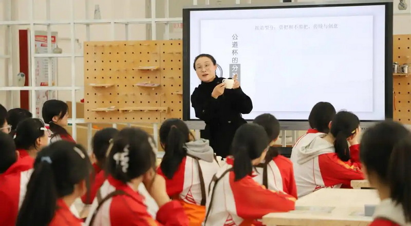 德化一中：三十载瓷韵育人 陶瓷+跨学科实践育时代新人 - 憨鼠网