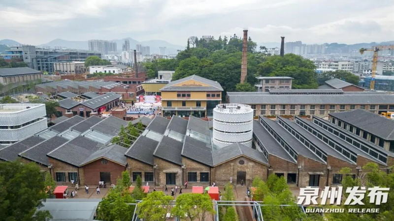 从废弃烟囱到文物地标！德化这4根红砖烟囱，藏着瓷都的“窑火密码” - 憨鼠网