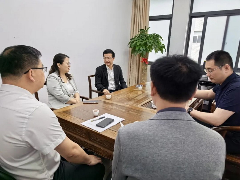 县长吴志朴率队拜访省直有关单位 - 憨鼠网
