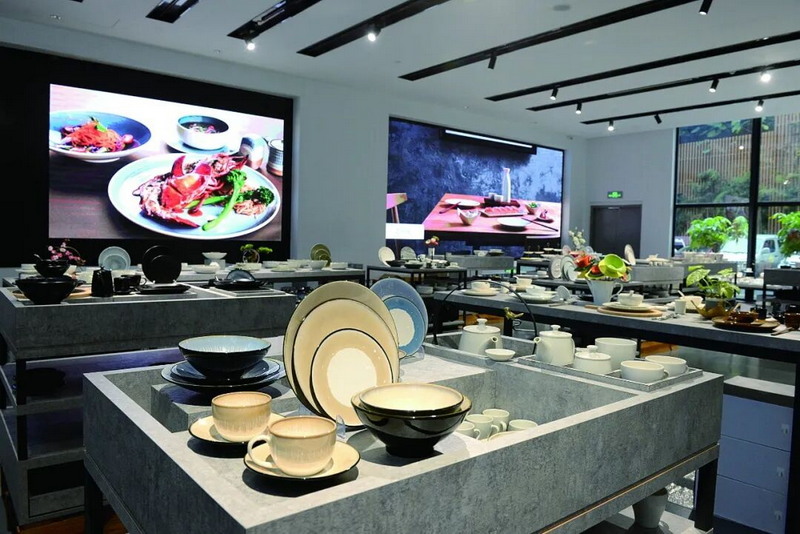 陆升集团：从代工贴牌到高端陶瓷餐具领航者 - 憨鼠网