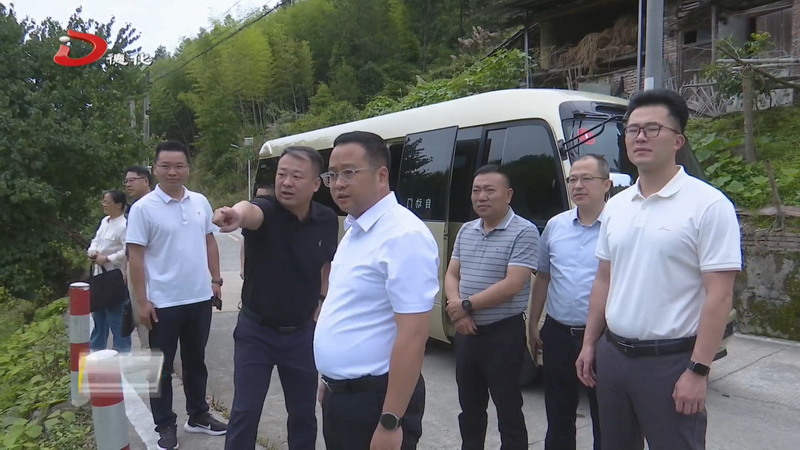 县委书记方俊钦“四不两直”检查高标准农田建设工作 - 憨鼠网