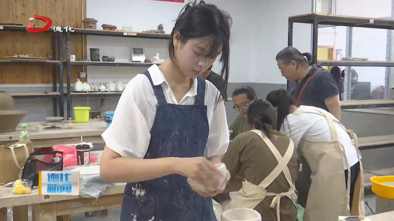 “丝路瓷源 创意共融”闽台青年陶艺创作营暨第四届闽台陶瓷文化交流活动举行 - 憨鼠网